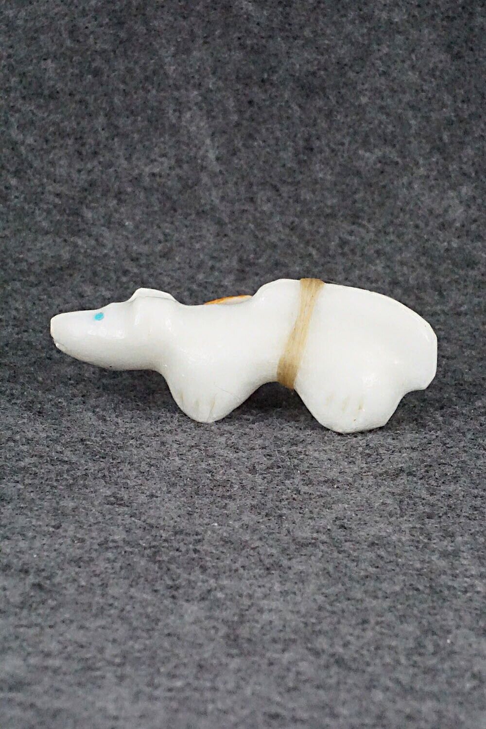Mountain Lion Zuni Fetish Carving - Peter Gasper