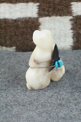 Bear Zuni Fetish Carving - Ariane Quam