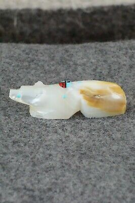 Bear Zuni Fetish Carving - Danette Laate