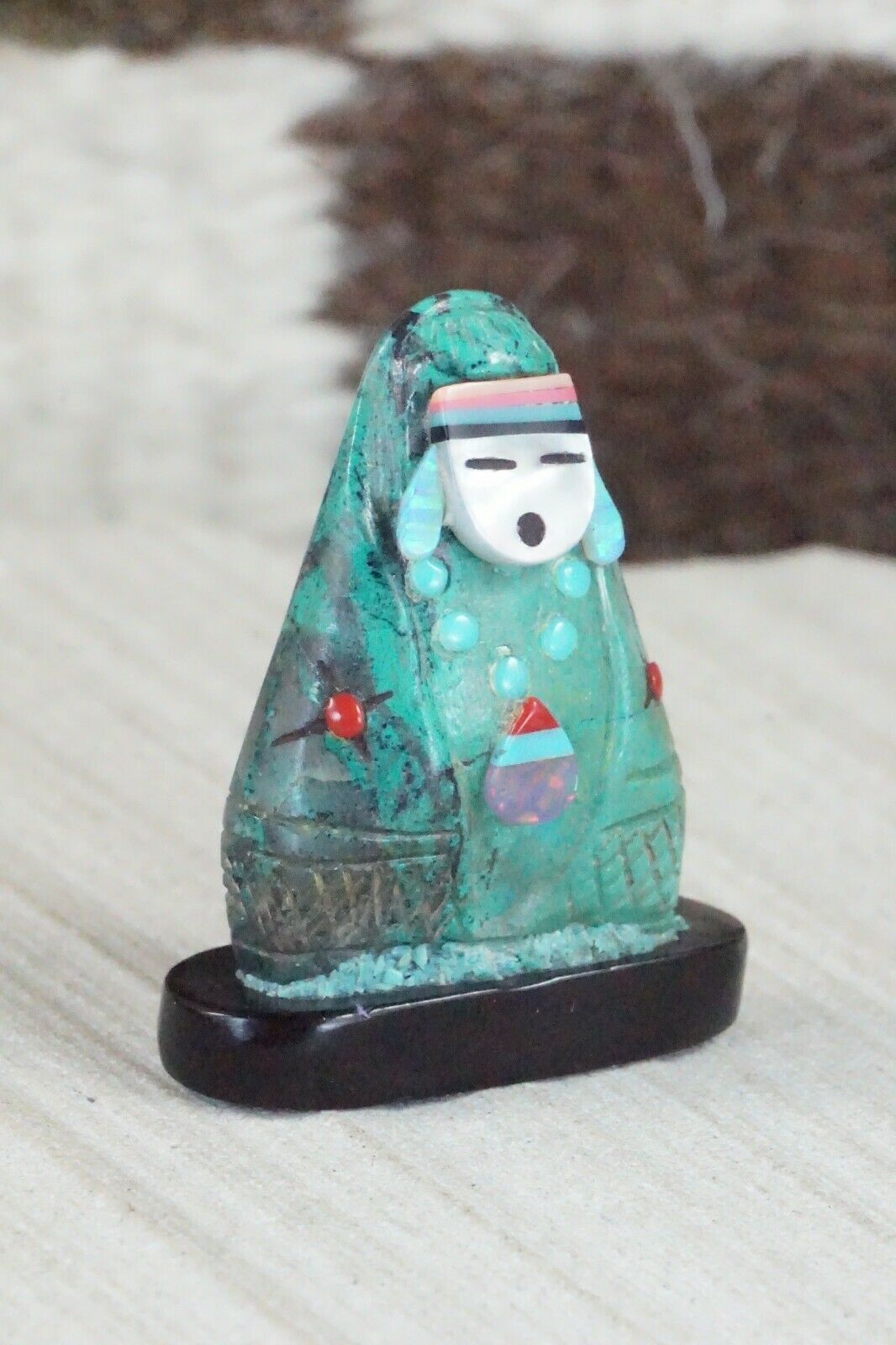 Corn Maiden Zuni Fetish Carving - Faye Quandelacy