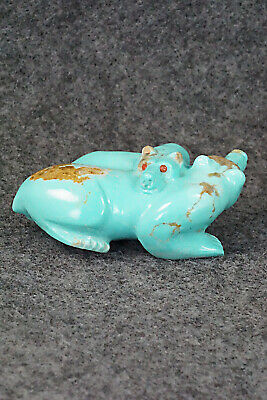 Bear Zuni Fetish Carving - Albert Eustace