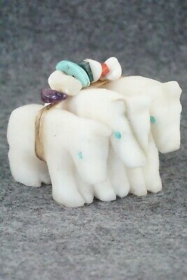 Horse Zuni Fetish Carving - Jerrold Lahaleon