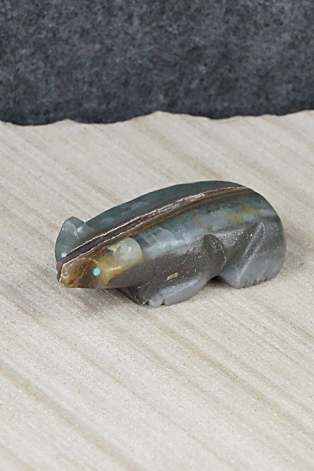 Badger Zuni Fetish Carving - Cheryl Beyuka