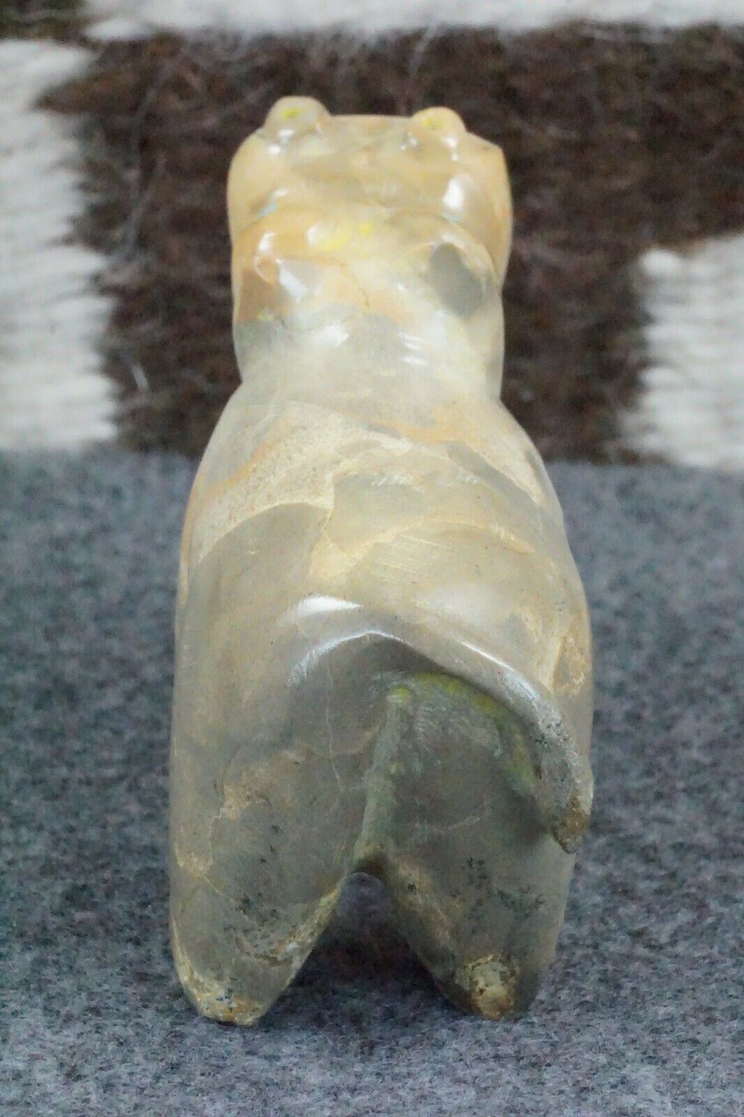 Hippo Zuni Fetish Carving - Enrike Leekya
