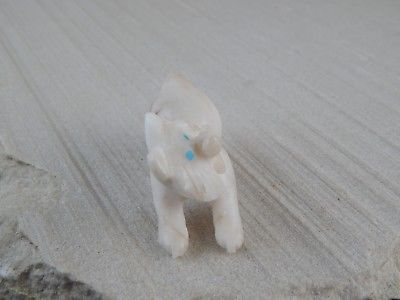 Bobcat Zuni Fetish Carving - Wilfred Cheama - High Lonesome Trading