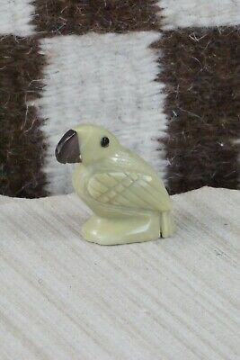 Bird Zuni Fetish Carving - Edison Bobelu