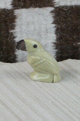 Bird Zuni Fetish Carving - Edison Bobelu