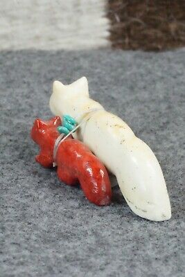 Fox Zuni Fetish Carving - Cheryl Beyuka