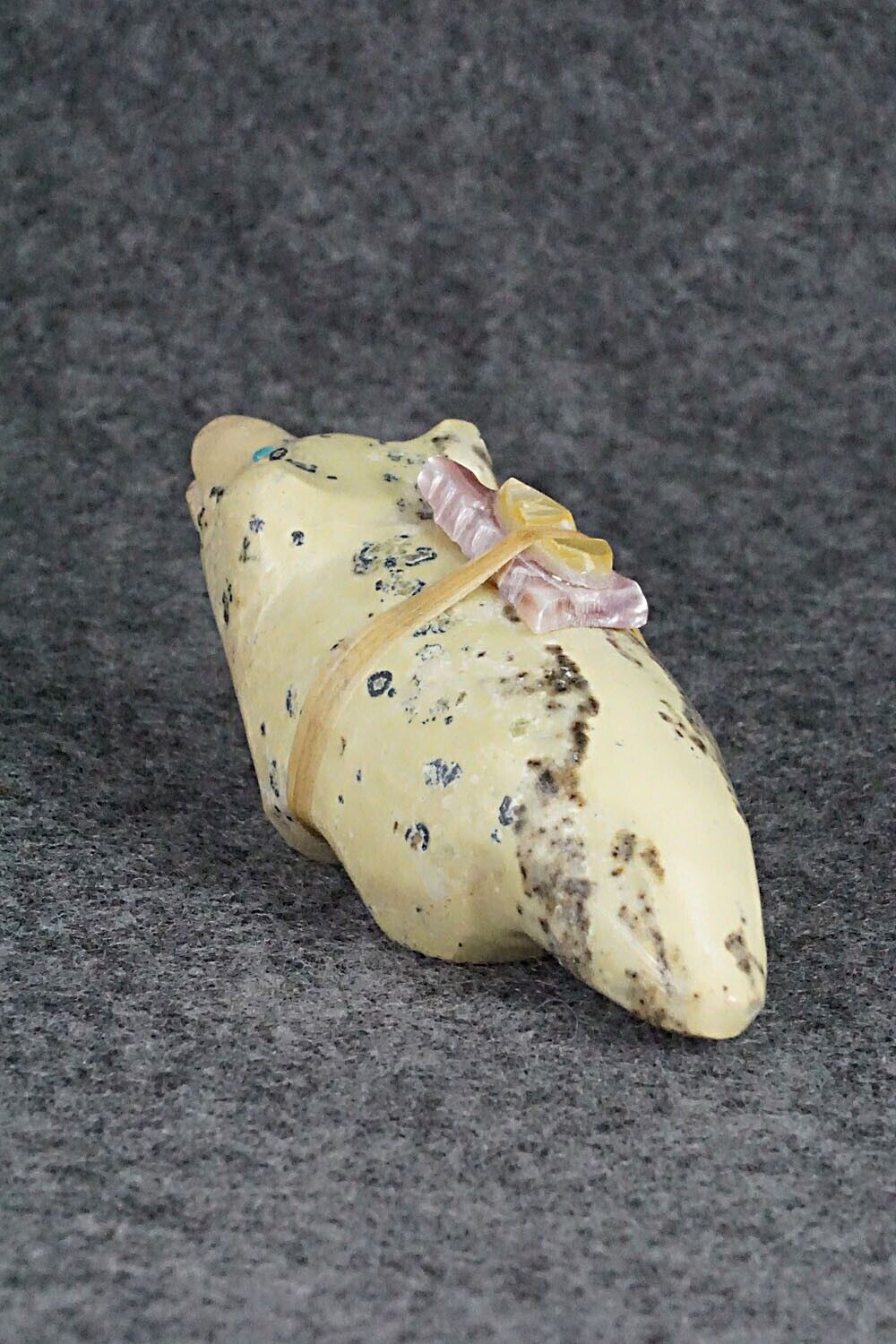 Badger Zuni Fetish Carving - Delvin Leekya