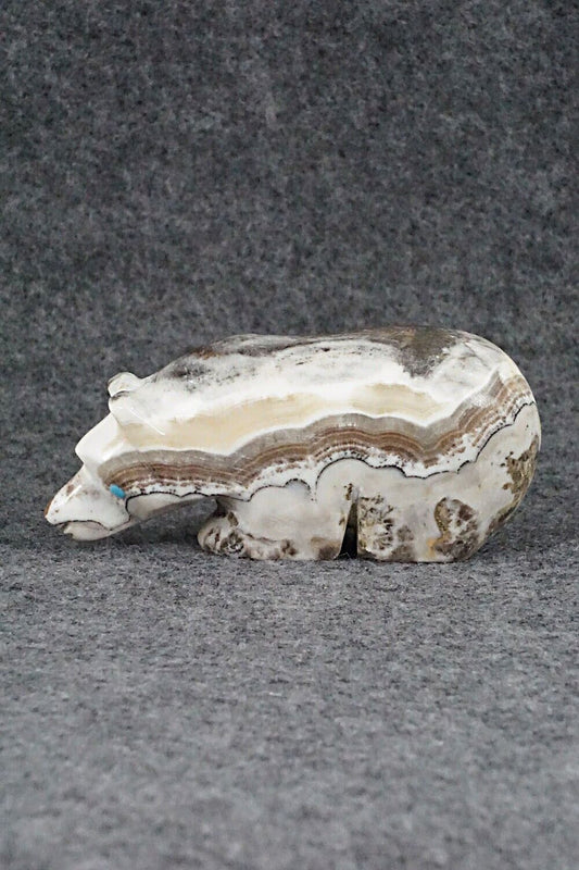 Bear Zuni Fetish Carving - Ronnie Lunasee