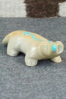 Badger Zuni Fetish Carving - Enrike Leekya