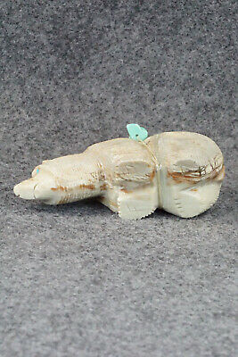 Bear Zuni Fetish Carving - Paulette Quam