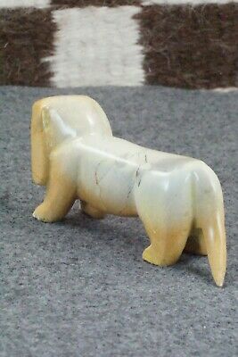 Dog Zuni Fetish Carving - Enrike Leekya