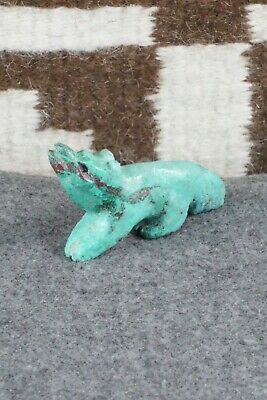 Wolf Zuni Fetish Carving - Kevin Quam