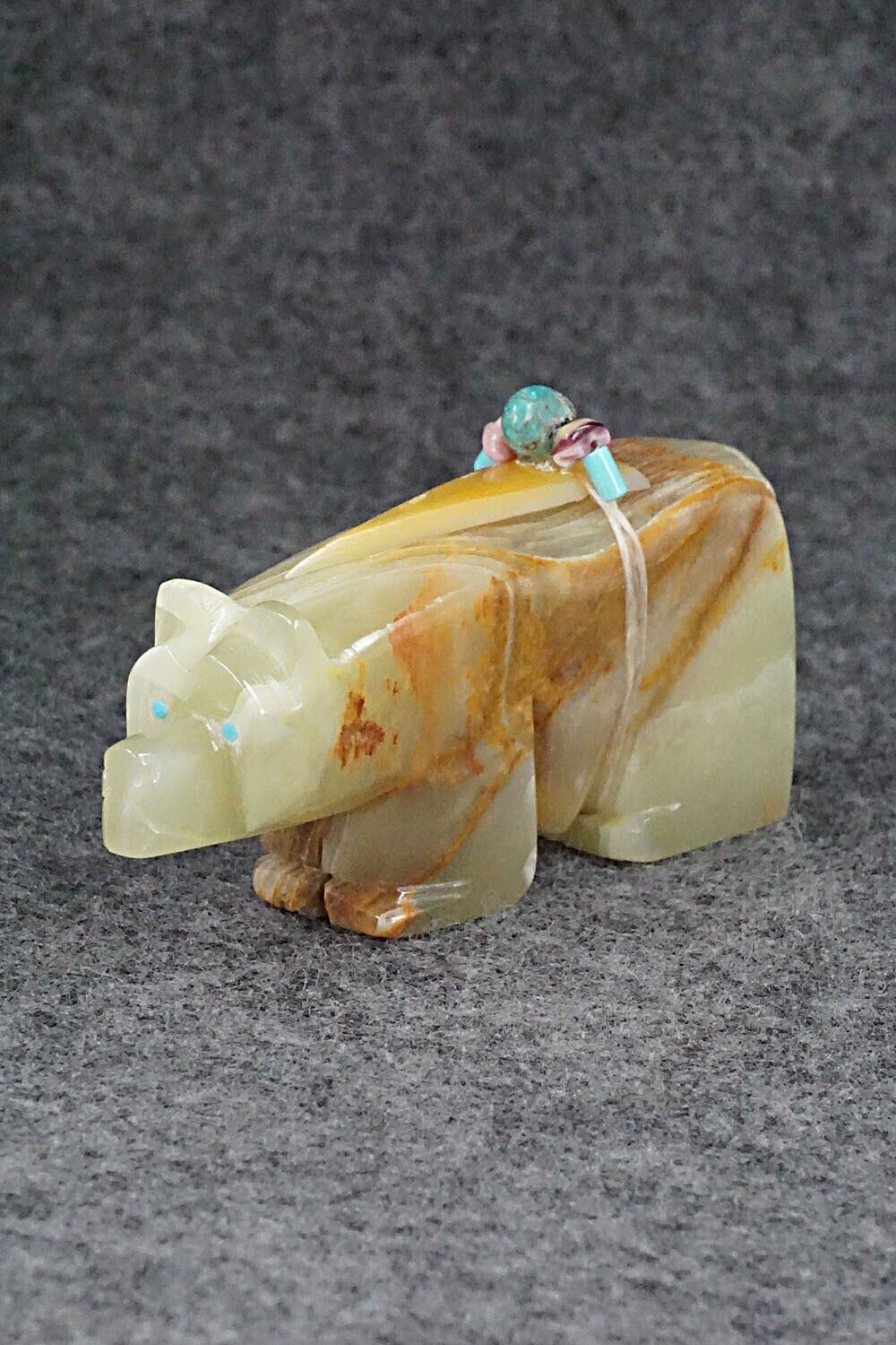 Bear Zuni Fetish Carving - Alex Tsethlikai