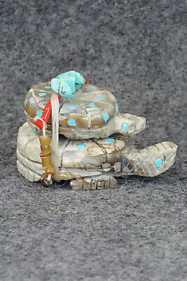 Turtle Zuni Fetish Carving - Stafford Chimoni