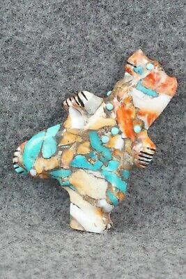Bear Zuni Fetish Carving - Claudia Peina
