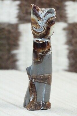 Cat Zuni Fetish Carving - Kenny Chavez