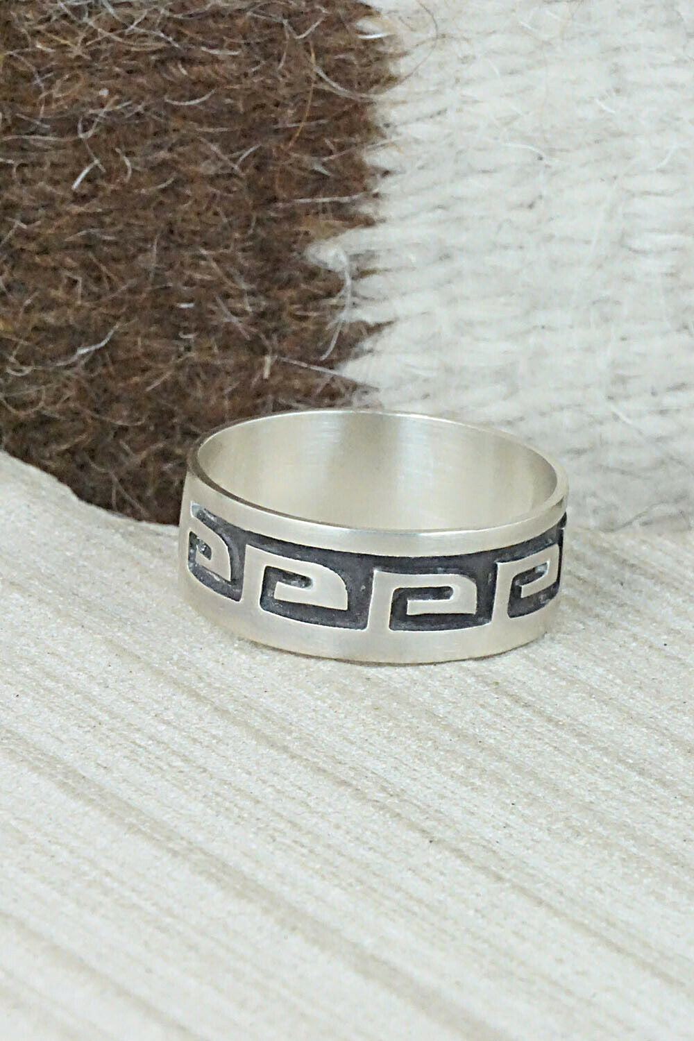 Sterling Silver Ring - Lester Gene - Size 15