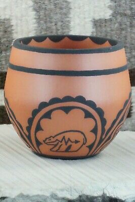 Zuni Pottery - K. Beyuka