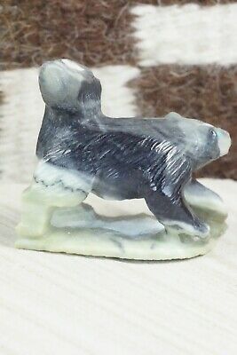 Badger Zuni Fetish Carving - Derrick Kaamasee