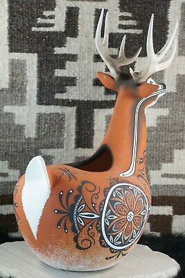 Zuni Deer Pottery - Deldrick Cellicion
