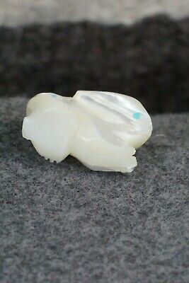 Rabbit Zuni Fetish Carving - Danette Laate
