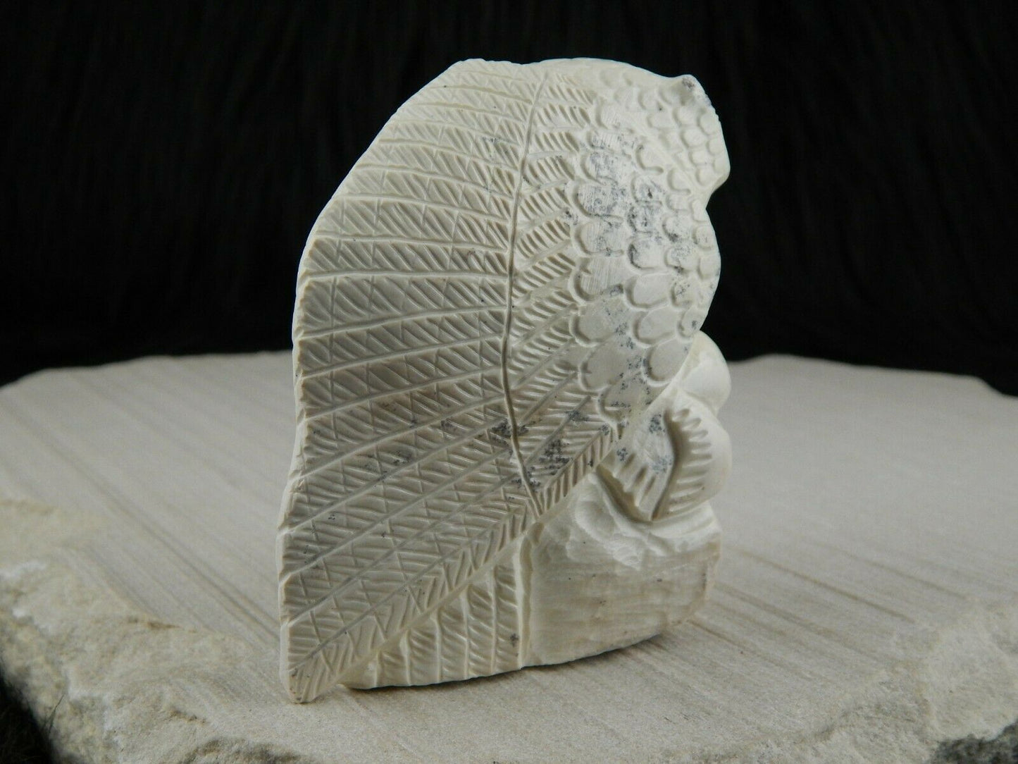 Owl Zuni Fetish Carving - Derrick Kaamasee - High Lonesome Trading