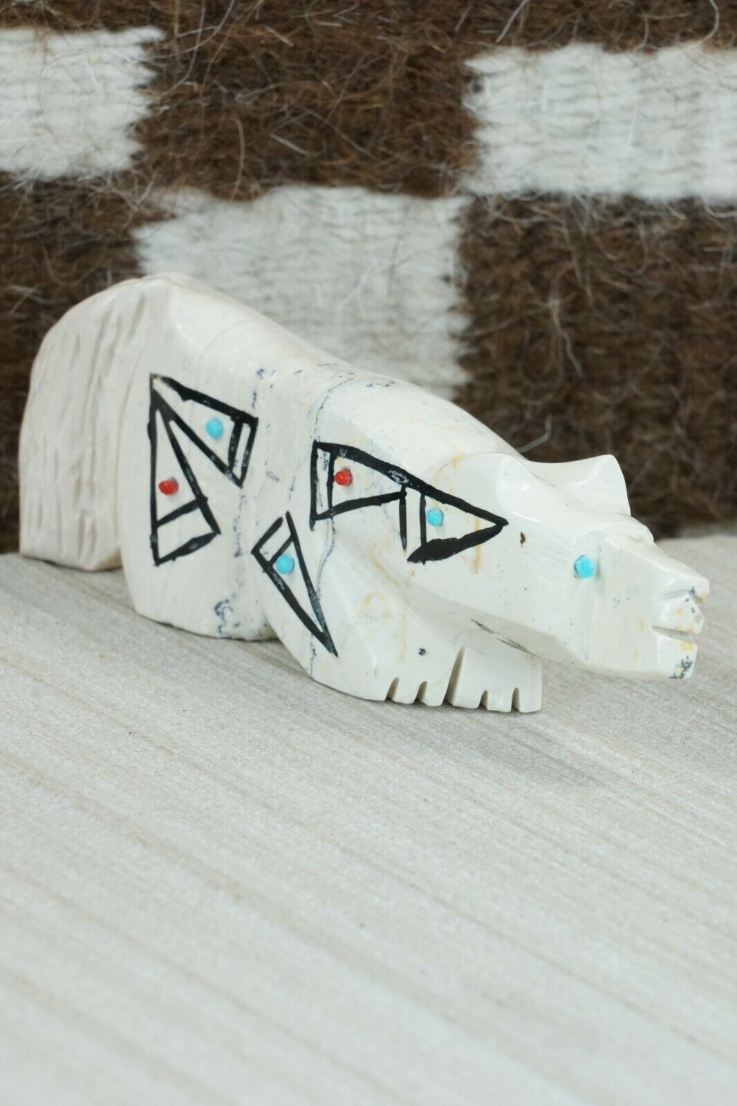 Wolf Zuni Fetish Carving - Terrance Martza