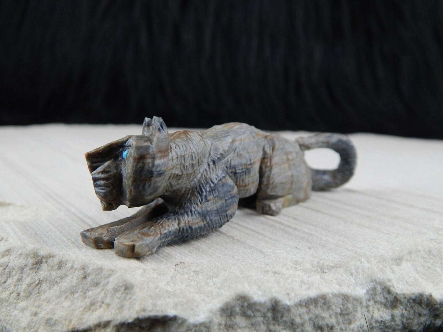 Mountain Lion Zuni Fetish Carving - Anthony Mecale - High Lonesome Trading