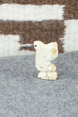 Humming Bird Zuni Fetish Carving - Justin Red Elk