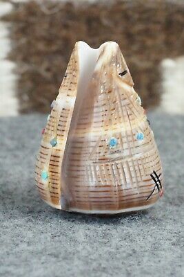 Corn Maiden Zuni Fetish Carving - Kevin Quam