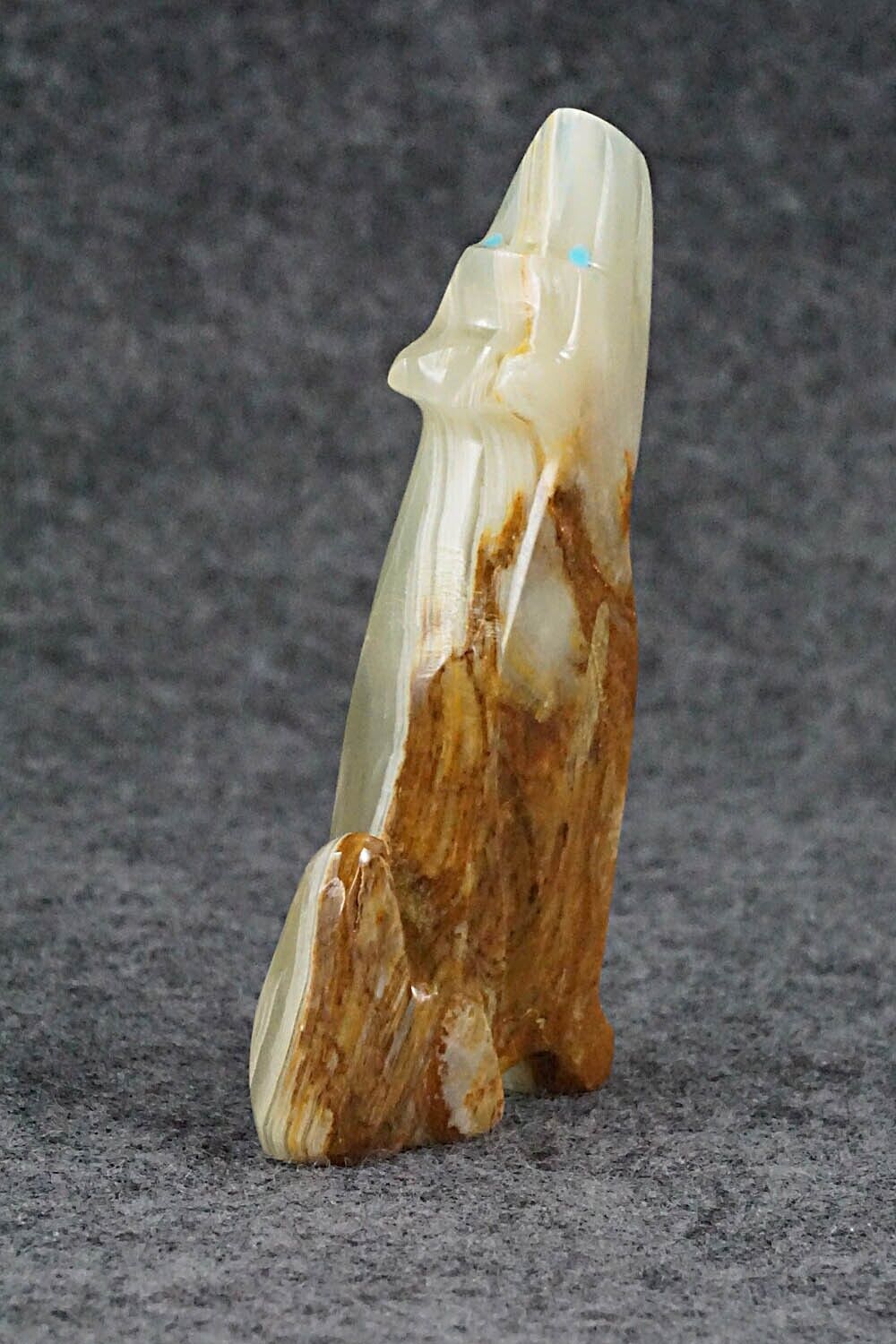 Coyote Zuni Fetish Carving - Rodney Laiwakete