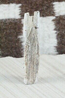 Corn Maiden Zuni Fetish Carving - Carl Etsate