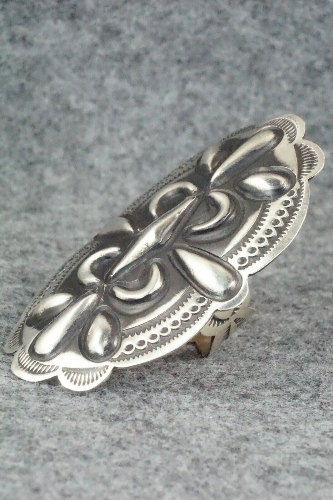 Sterling Silver Ring - Leander Tahe - Size 7.25