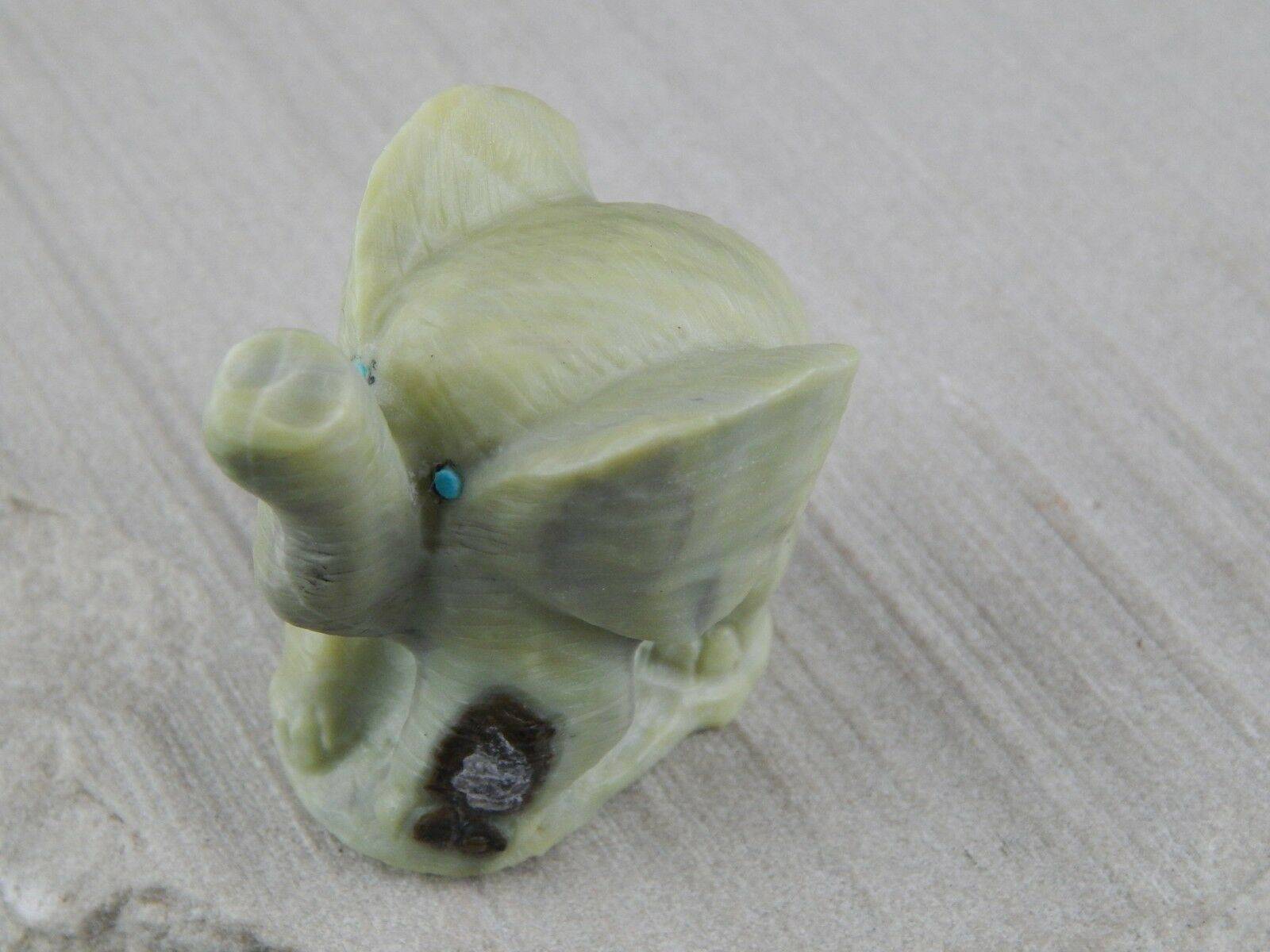 Elephant Zuni Fetish Carving - Carlton Kaamasee - High Lonesome Trading