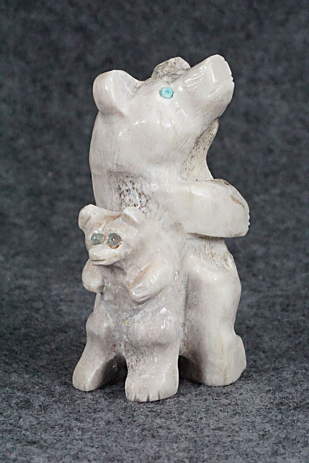 Bear with Cub Zuni Fetish Carving - Allison White