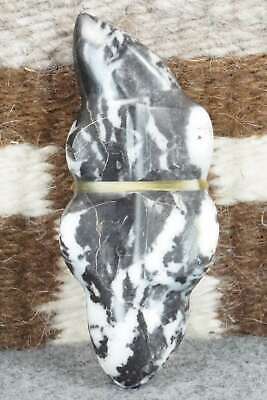 Badger Zuni Fetish Carving - Daphne Quam