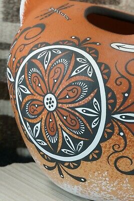 Zuni Deer Pottery - Deldrick Cellicion