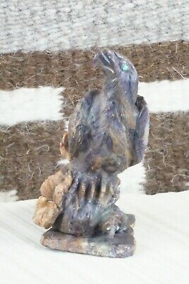 Eagle Zuni Fetish Carving - Jon Quam