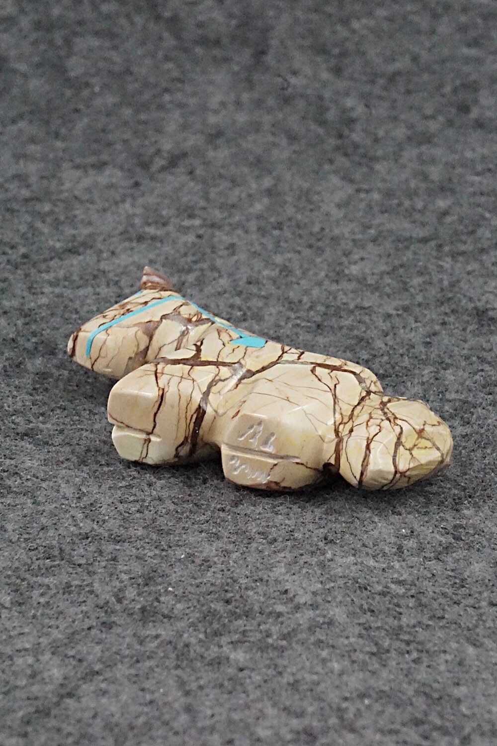 Horse Zuni Fetish Carving - Rodney Laiwakete