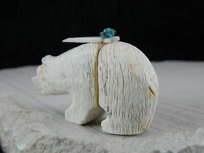 Bear Zuni Fetish Carving - Douglas Martza - High Lonesome Trading