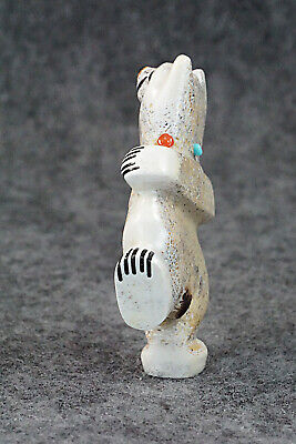 Bear Zuni Fetish Carving - Claudia Peina