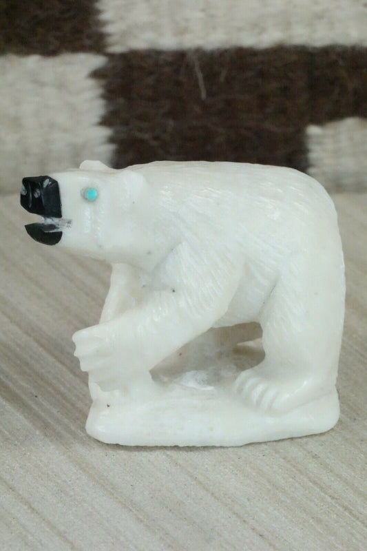 Polar Bear Zuni Fetish Carving - Derrick Kaamasee