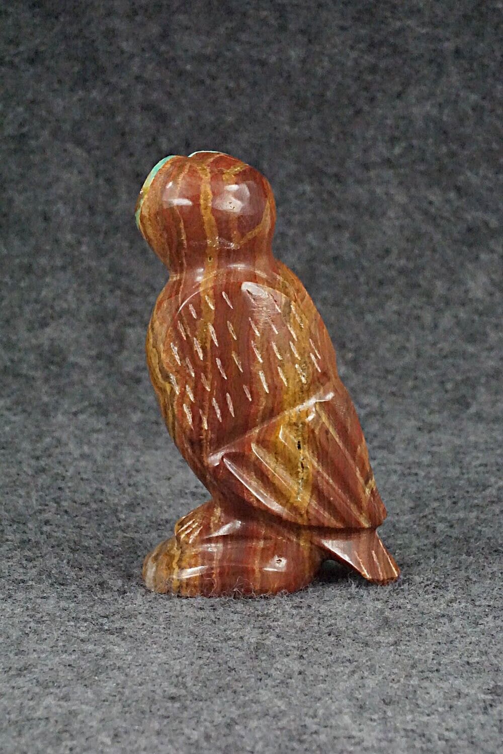 Owl Zuni Fetish Carving - Enrike Leekya