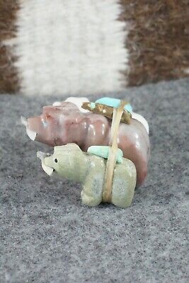 Bear Zuni Fetish Carving - Jeff Eriacho