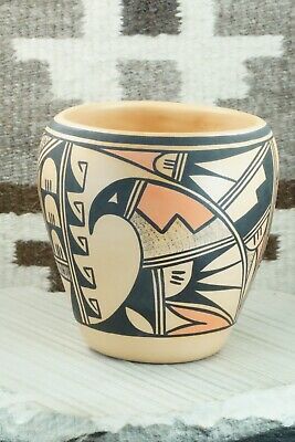 Hopi Pottery - Alta Yesslith