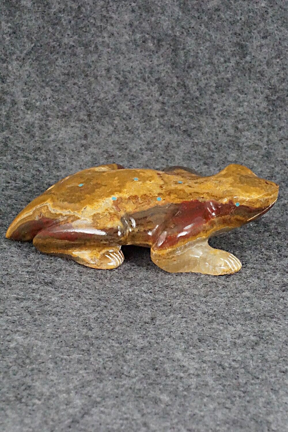 Frog Zuni Fetish Carving - Nelson Yatsattie