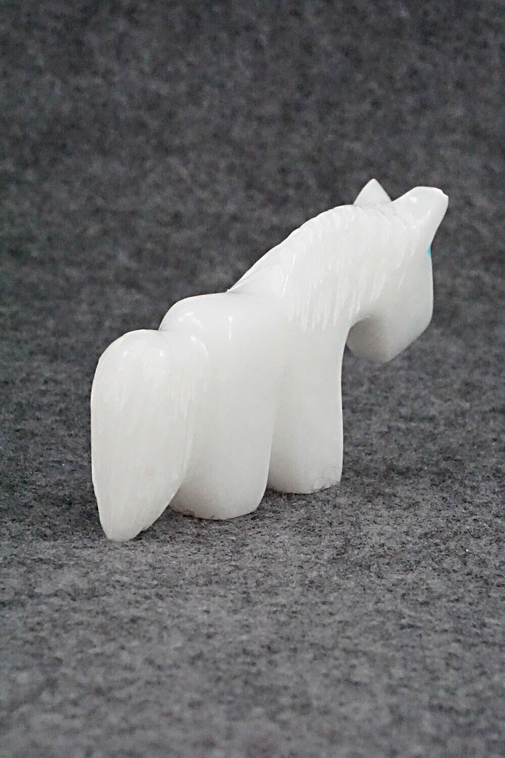 Horse Zuni Fetish Carving - Rodney Laiwakete