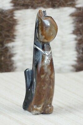 Cat Zuni Fetish Carving - Kenny Chavez